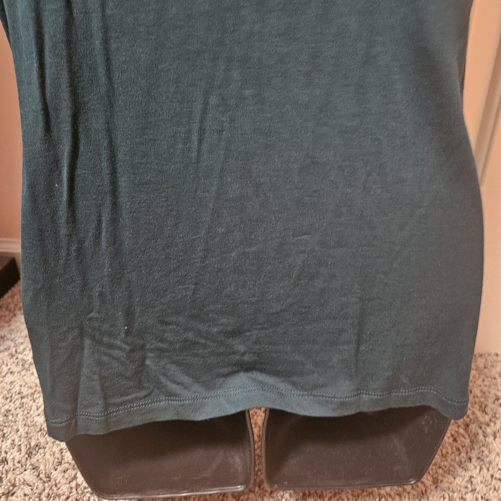 Chic Dark Green Women's Short Sleeve Top - Picture 9 of 10